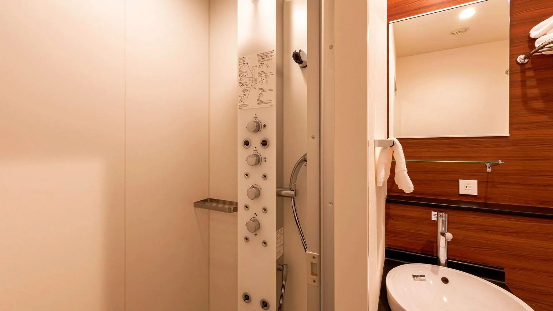 Comfort Inn Tokyo Roppongi (Adults Only)