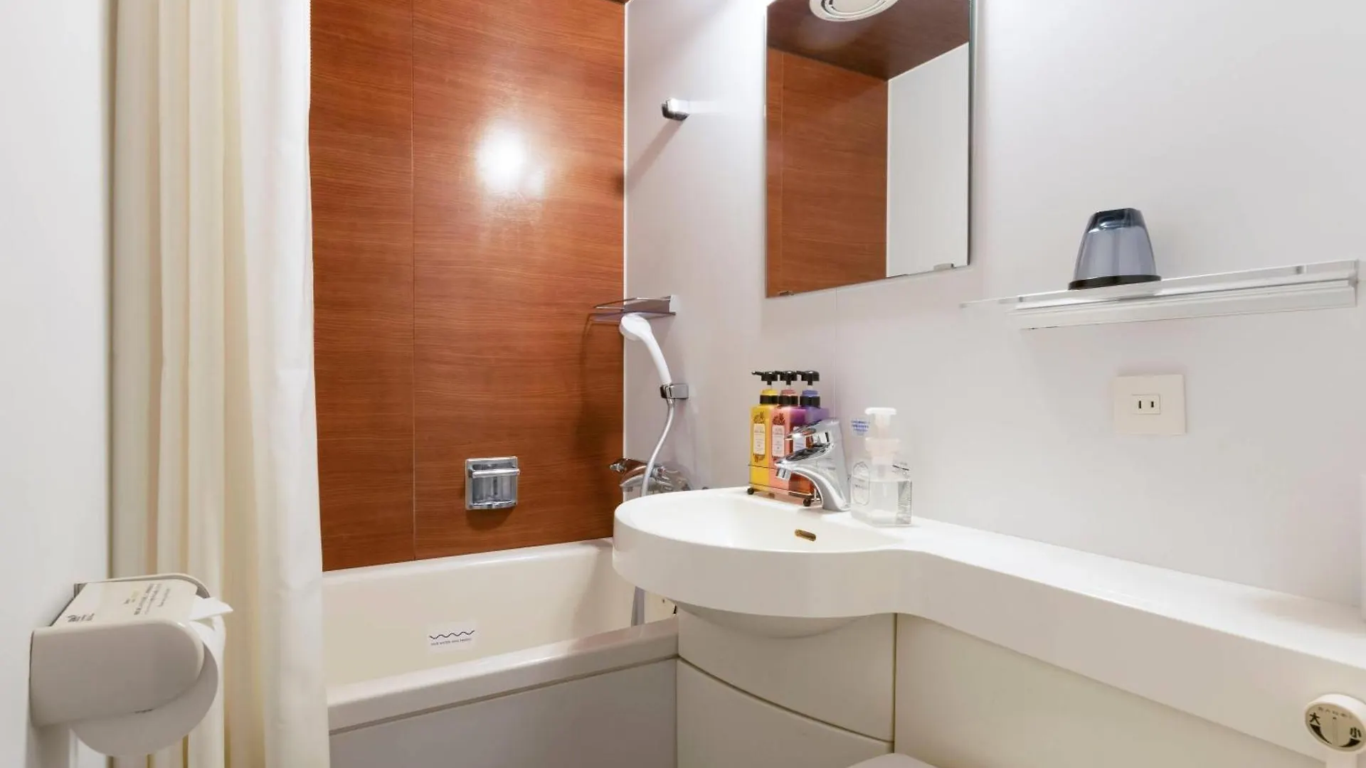 *** Отель Comfort Inn Tokyo Roppongi (Adults Only) Япония