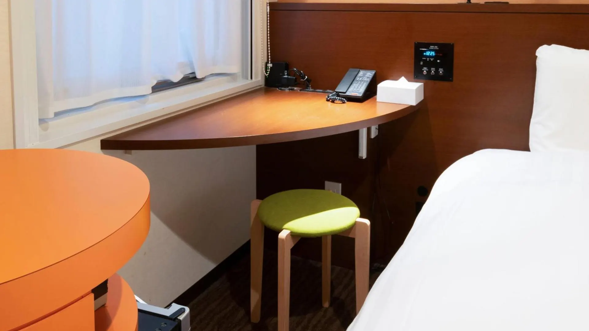 Отель Comfort Inn Tokyo Roppongi (Adults Only)